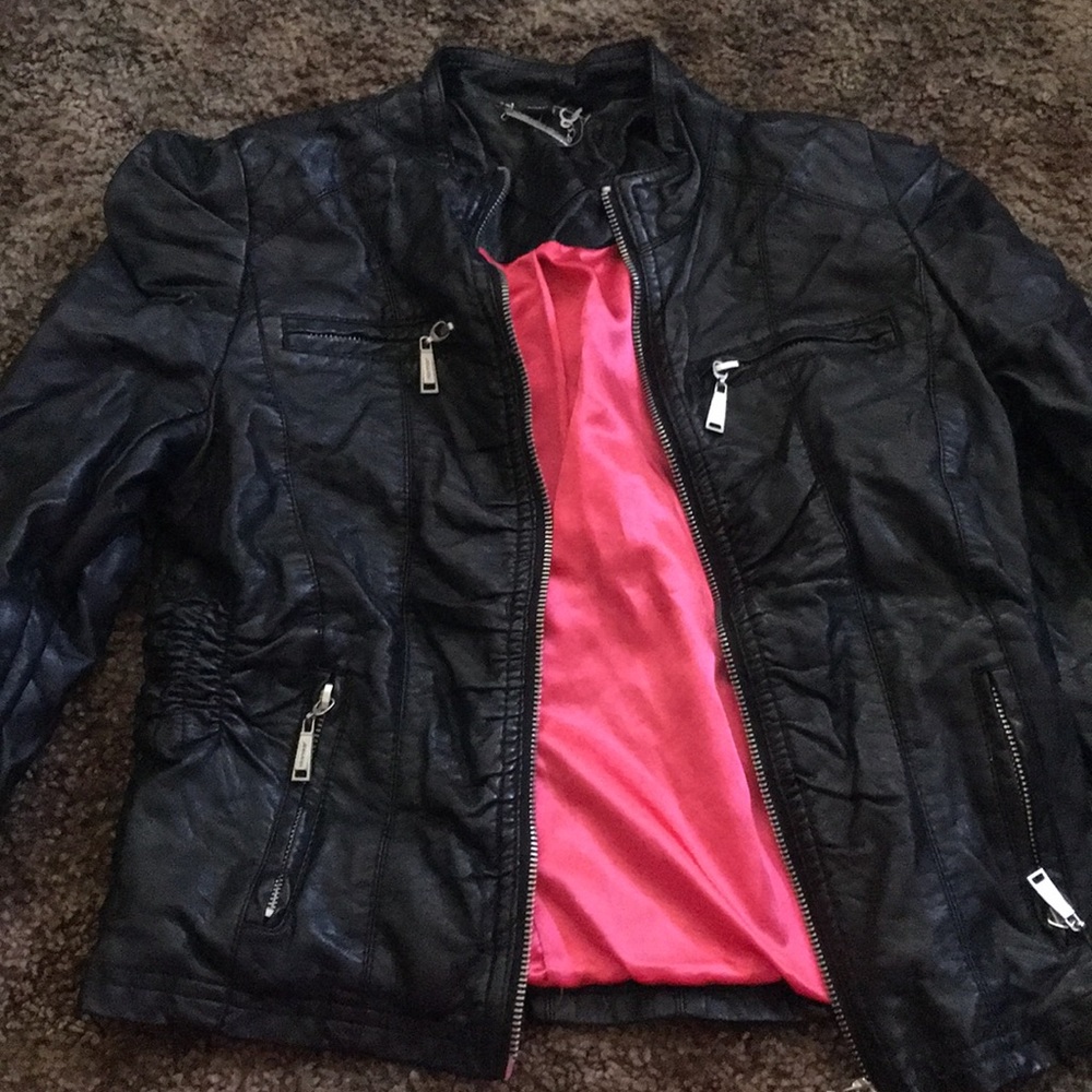 Jacket - Picture 5 of 5